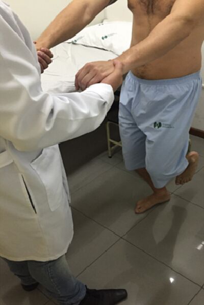 File:Thessaly test knee.jpg
