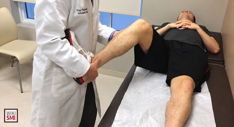 File:Pivot shift test ACL.jpeg